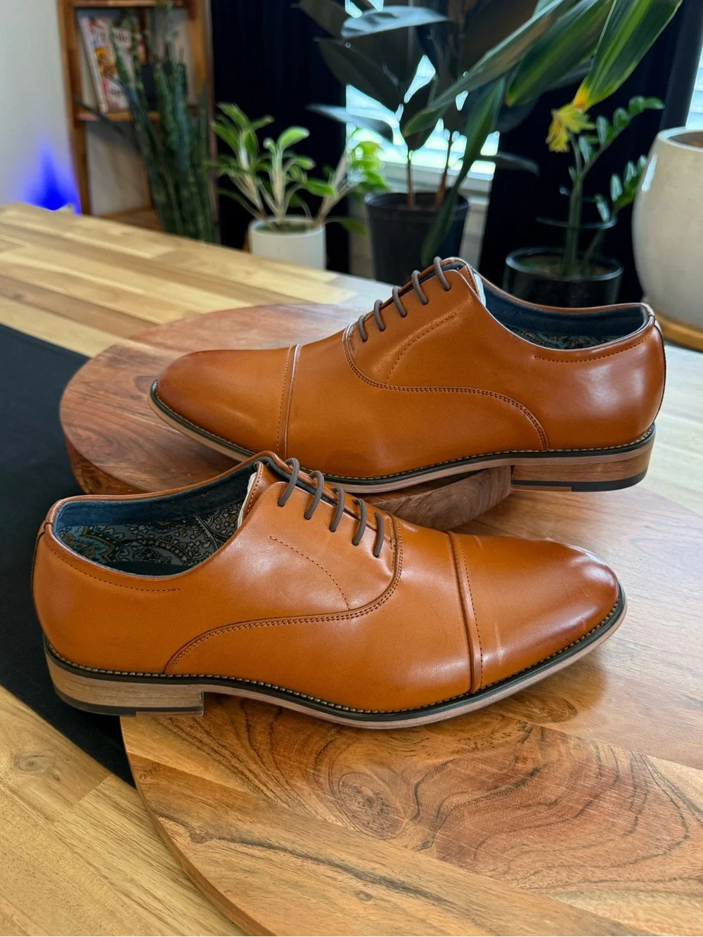 NWOT Bruno Marc Tan Brown Leather Cap-Toe Oxfords Men’s Size 10